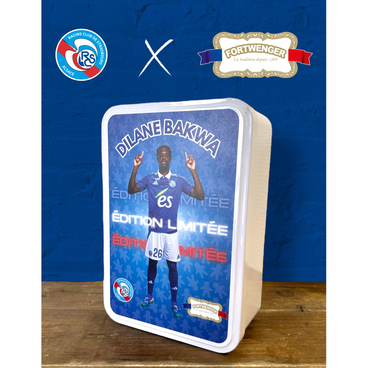 Boite à sucre Joueur RCSA garnie petits gâteaux 300g-BAKWA Dilane