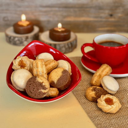 Assortiment de bredeles, petits gâteaux de noël alsaciens Biscuiterie de l'Oncle Hansi 200g