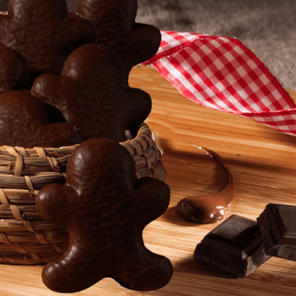 Barquette de bonhomme en pain d'épices enrobé de chocolat noir 200g