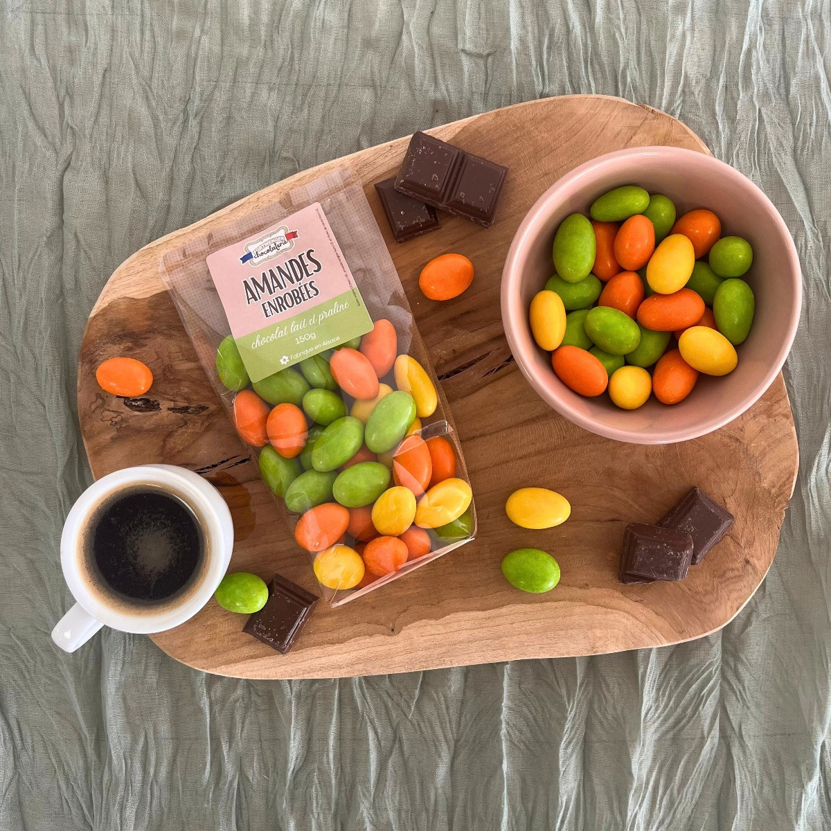 Amandes enrobées chocolat lait et praliné 150g